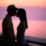 知り合いの男性･女性のキスをしている夢占いの意味とは？